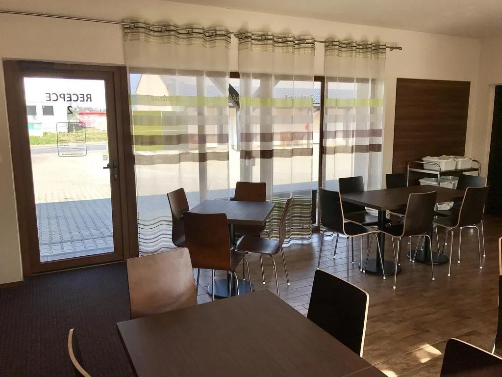 Motel R10
