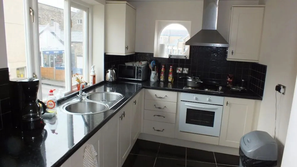 Town House B & B