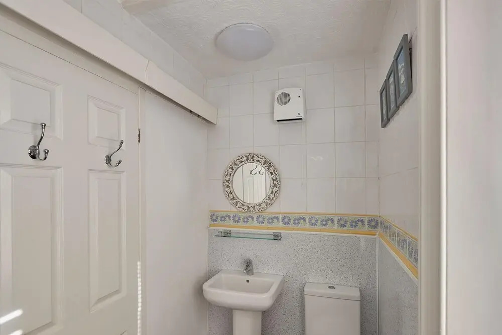 Apartment 4 at Khyber