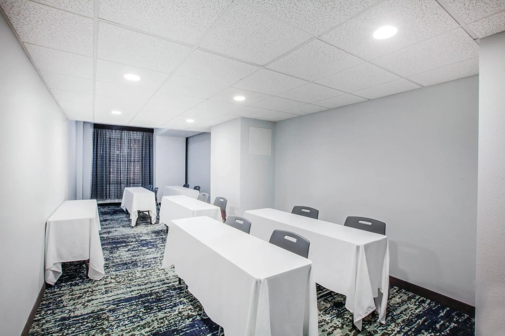 Holiday Inn Express - Dallas Downtown by IHG
