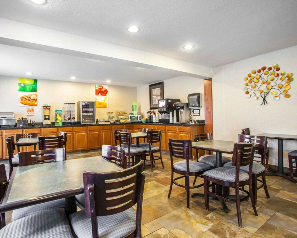 Quality Inn & Suites Ankeny-Des Moines