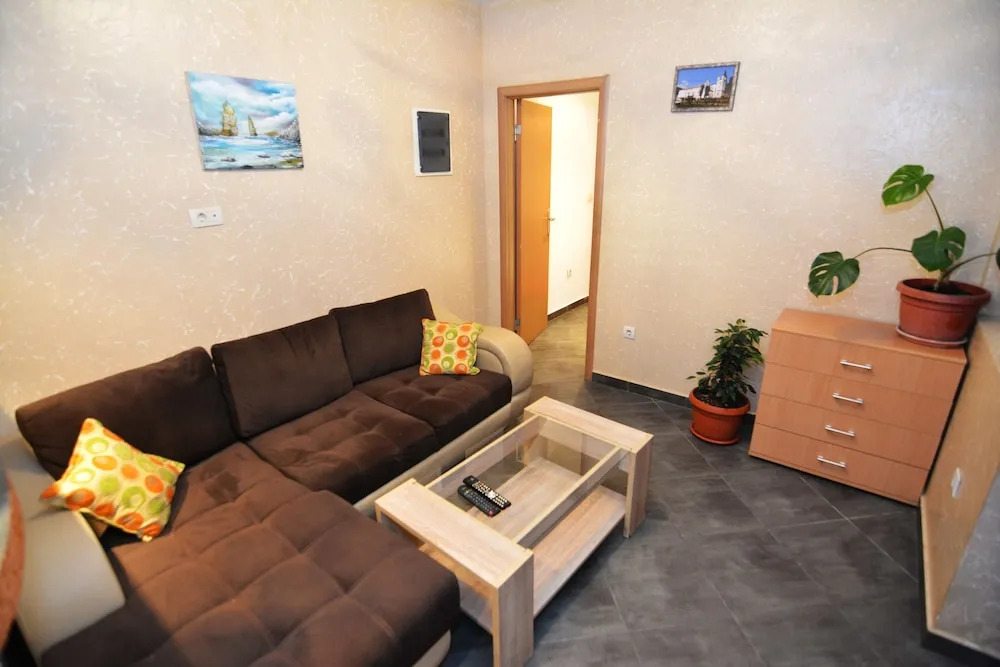 Apartments Lux S