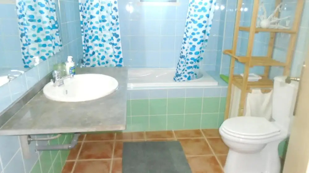 House with 3 Bedrooms in Albufeira, with Shared Pool, Enclosed Garden And Wifi