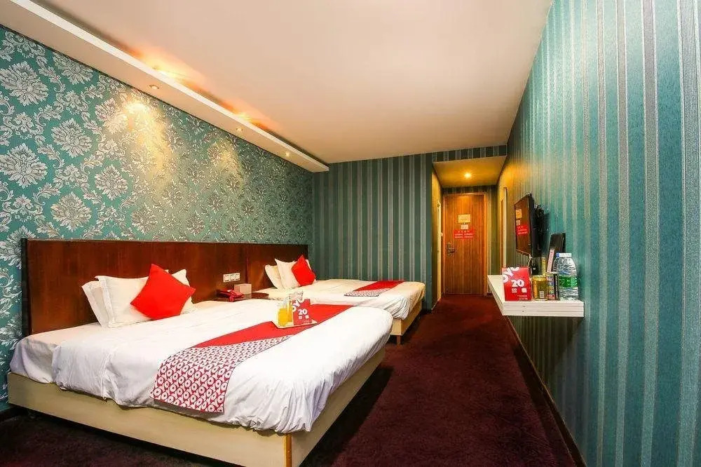 OYO 8019 Jin Hai Yue Hotel