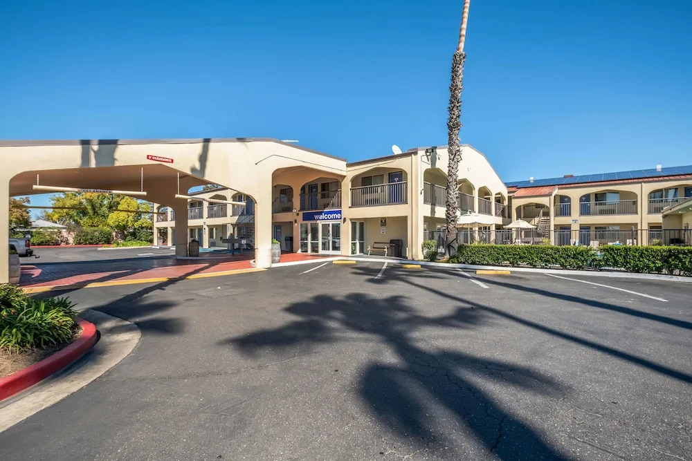 Lodi Inn