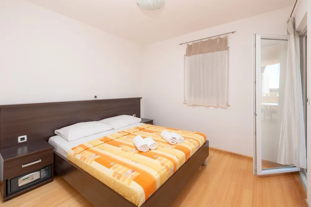 Villa Tucepi Apartments