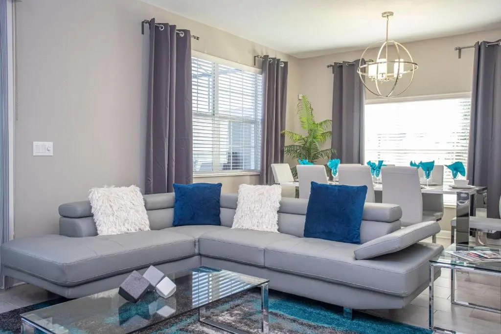 Luxurious 5 Bedroom w/ Pool Close to Disney 9017 @ChampionsGateResort