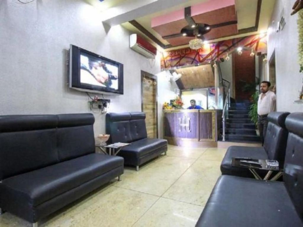 Hotel Tirupati International