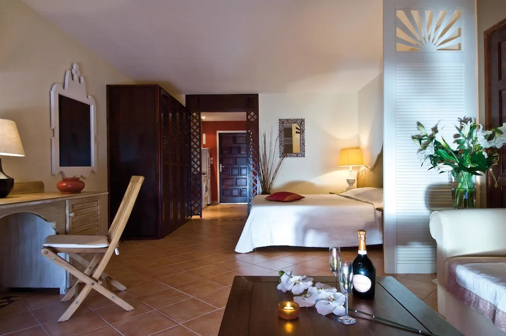 Studio Orient Bay