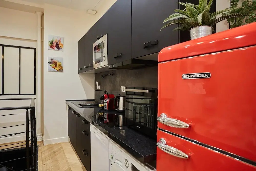 Sublime Apartment in the Heart of Paris 10 People