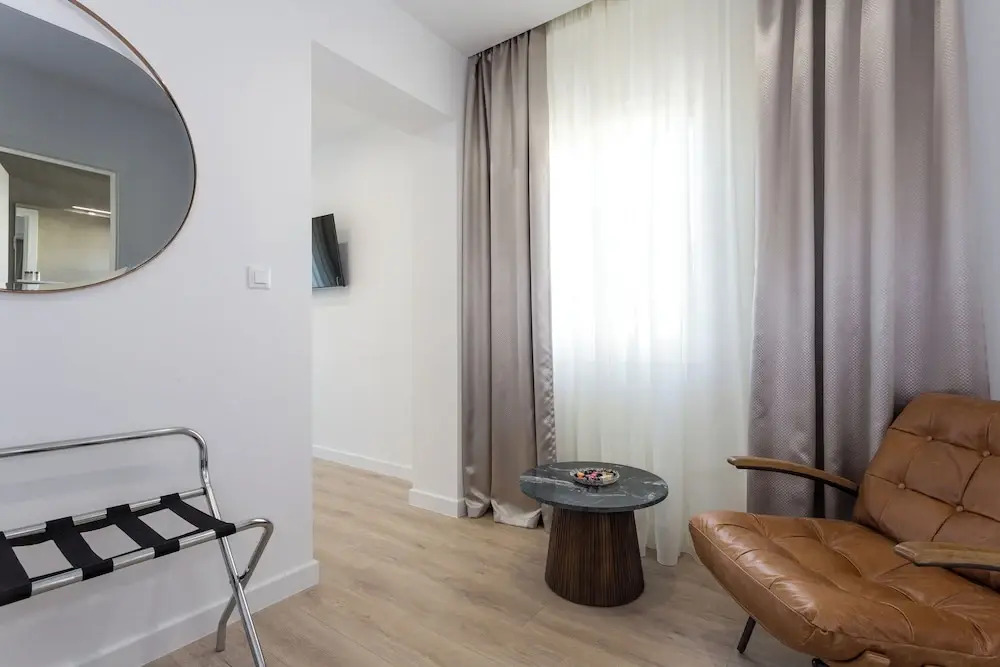 Shine of Life Luxury Rooms