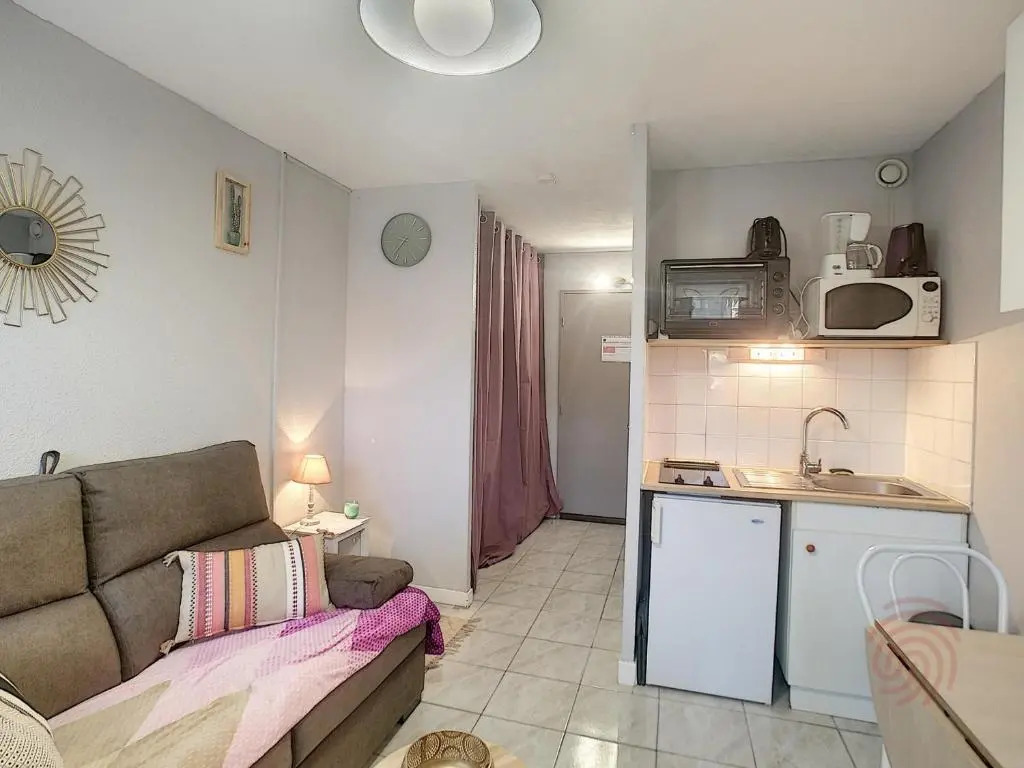 Appartement Lamalou-les-Bains, 1 pièce, 2 personnes - FR-1-451-105