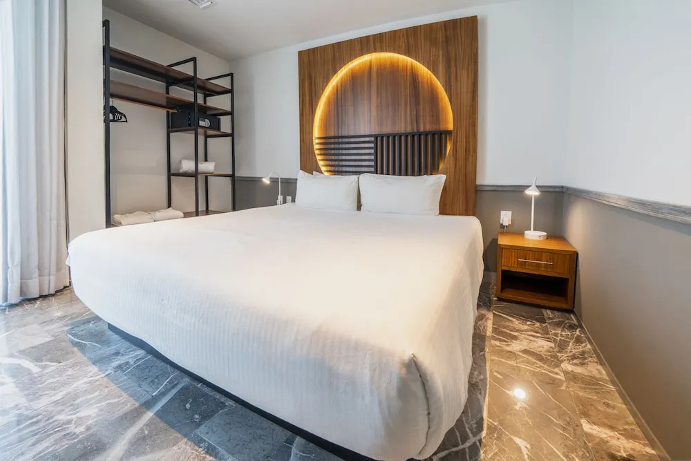 Condo Jade - Singular Joy Residences