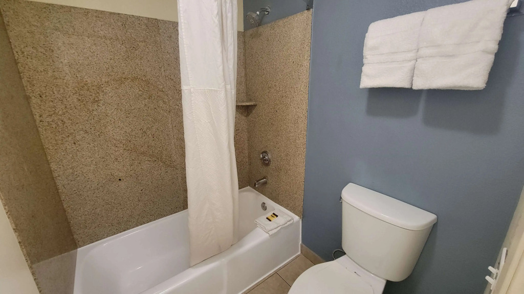 SureStay Hotel by Best Western Chula Vista San Diego Bay