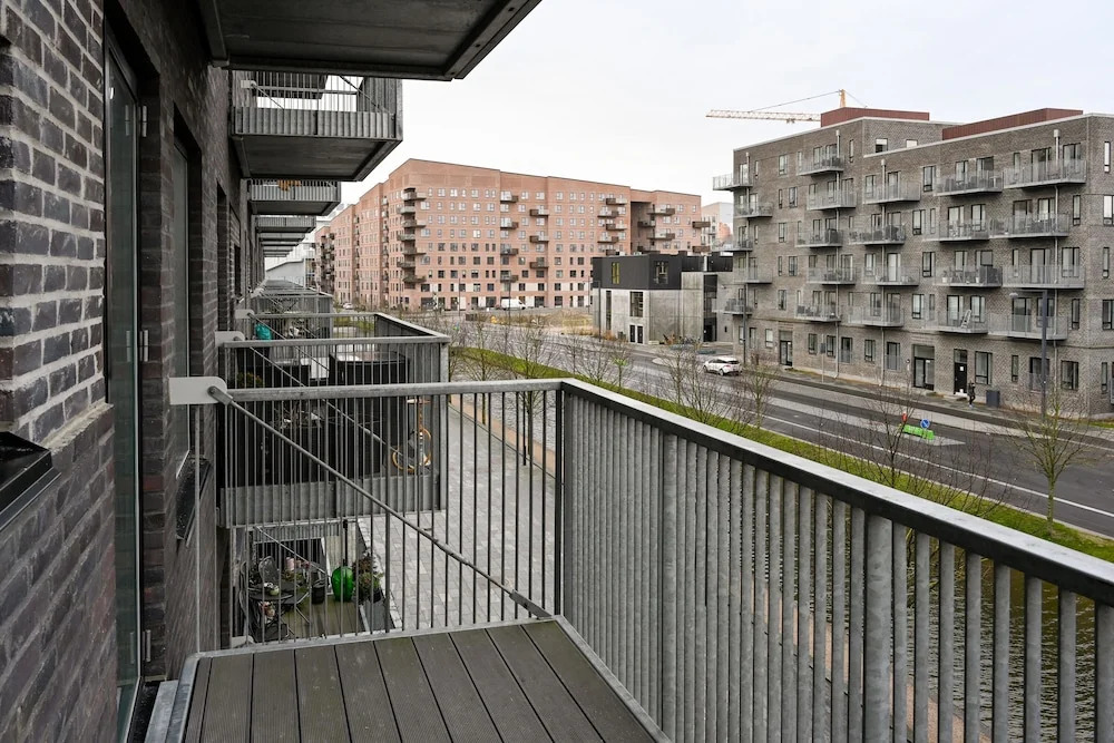 Spacious Modern 3-bedroom Apartment Near Metro Station in Copenhagen Ørestad
