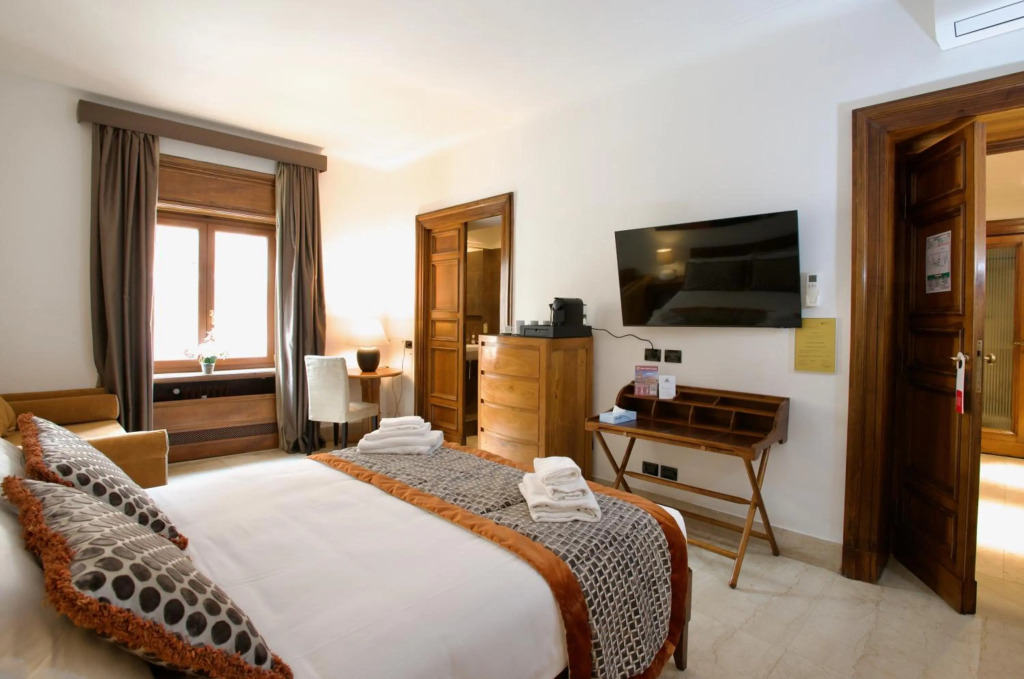 St. Peter Six Rooms & Suites