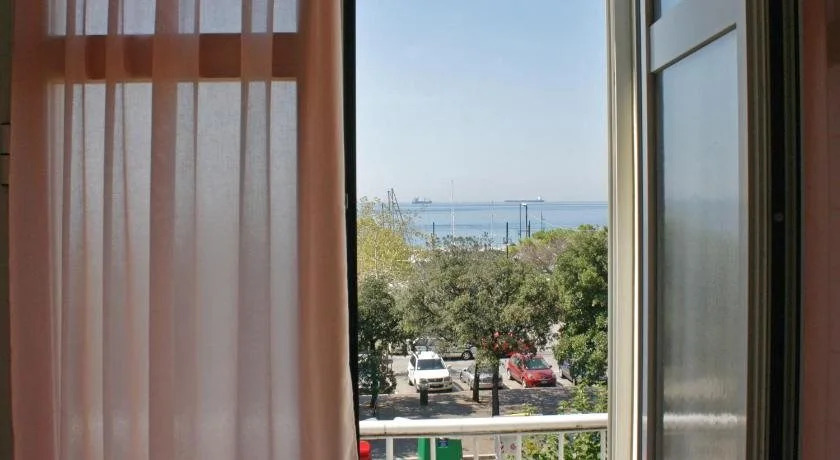 Hotel Tritone