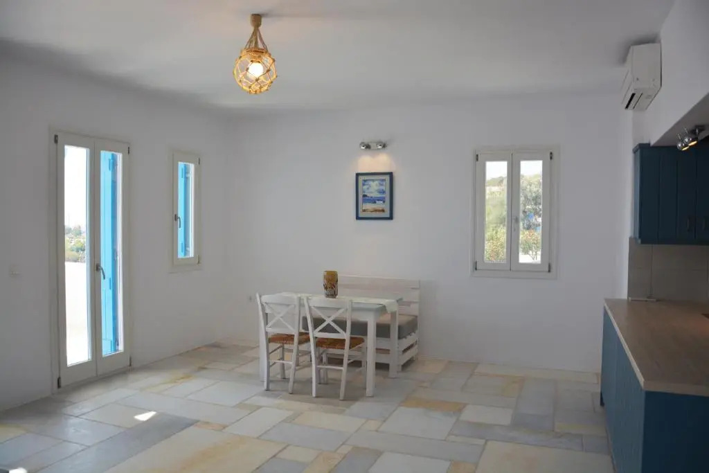 White Blue Houses & Apartments Paros
