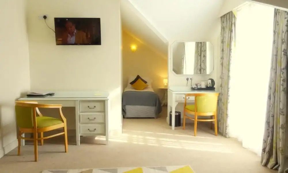 The Lough & Quay Accommodation