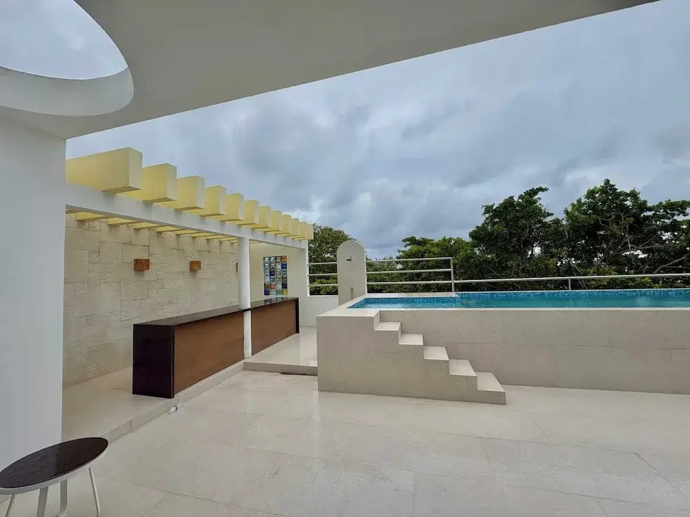 Tropical Elegance Studio CondoHotel