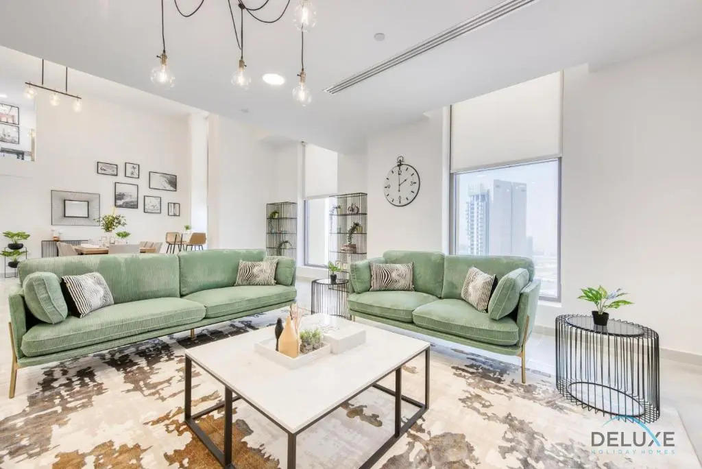 Outstanding 3BR at Sadaf 7 JBR by Deluxe Holiday Homes