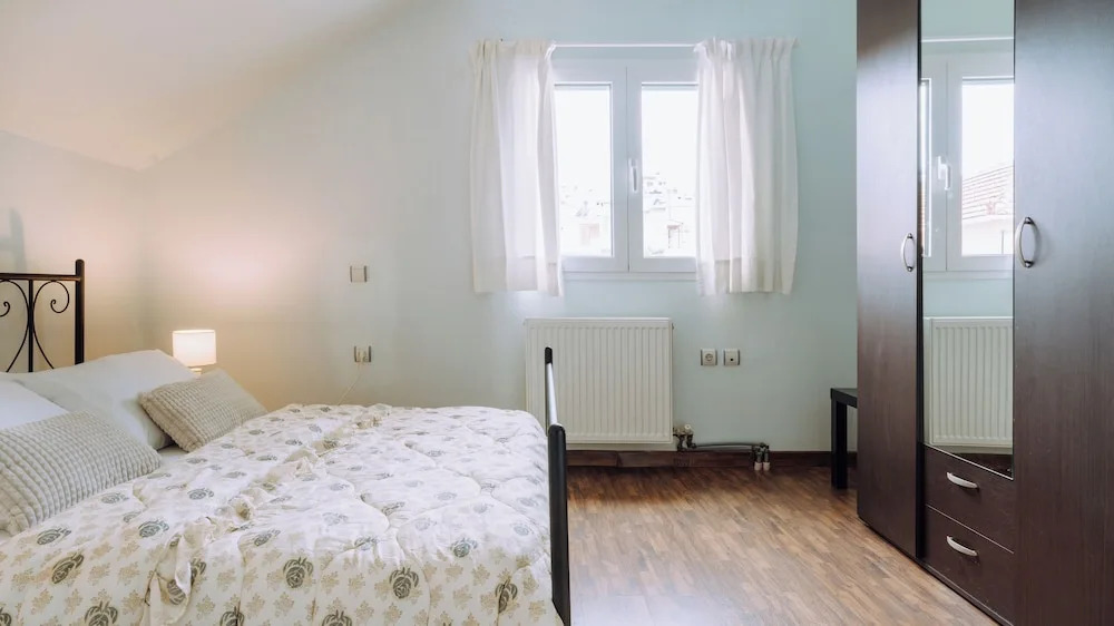 Lithostroto Suites