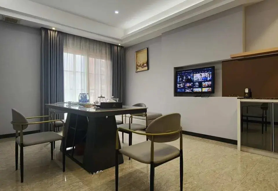 Puning · Fu Xiang Audio-Visual Landscape Hotel