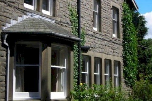 Dalesbridge House