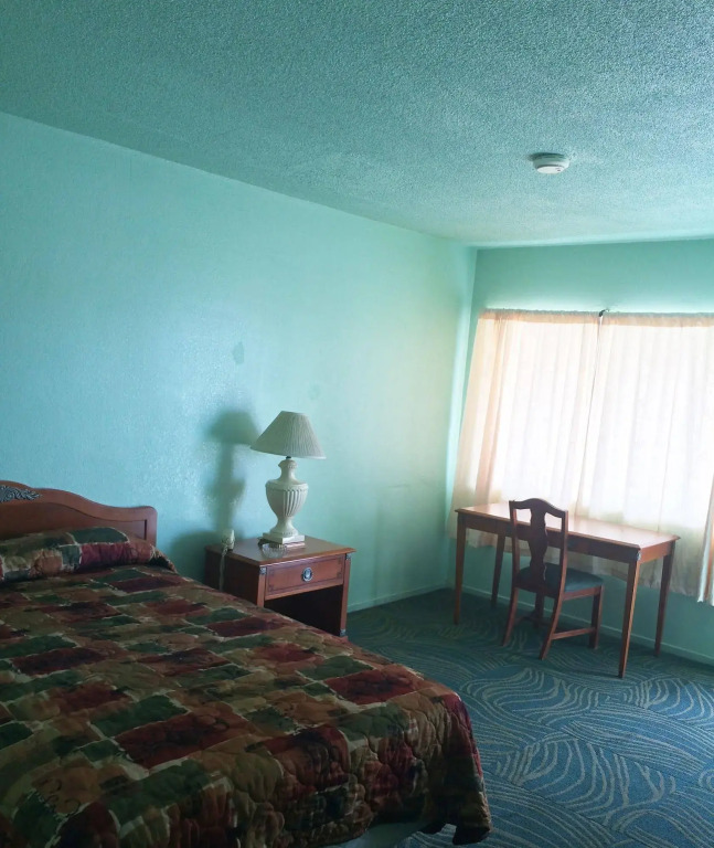 Country Inn Motel