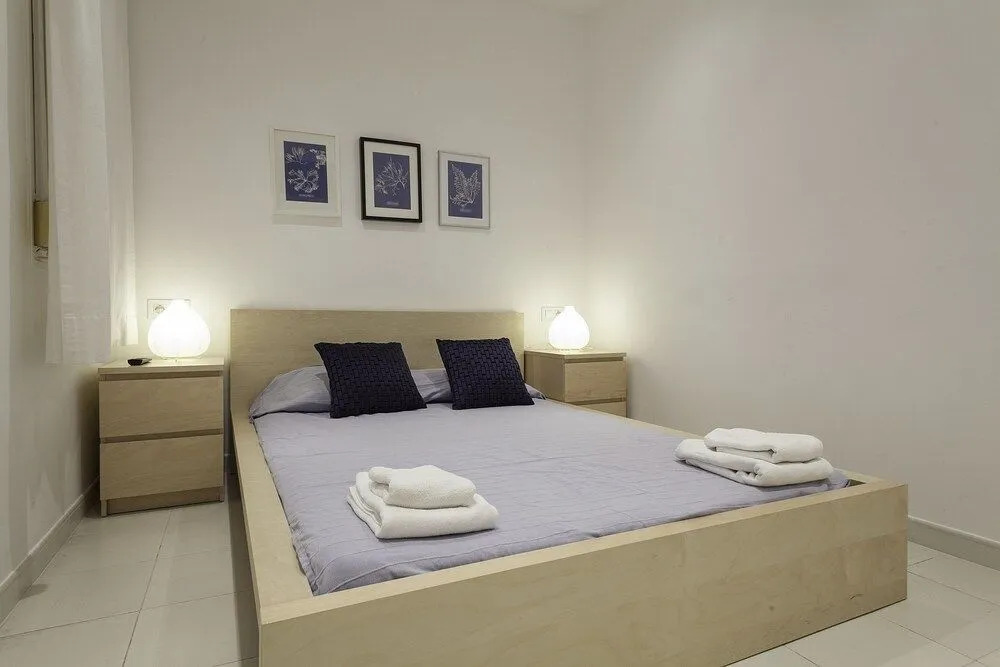 Blanc Apartment