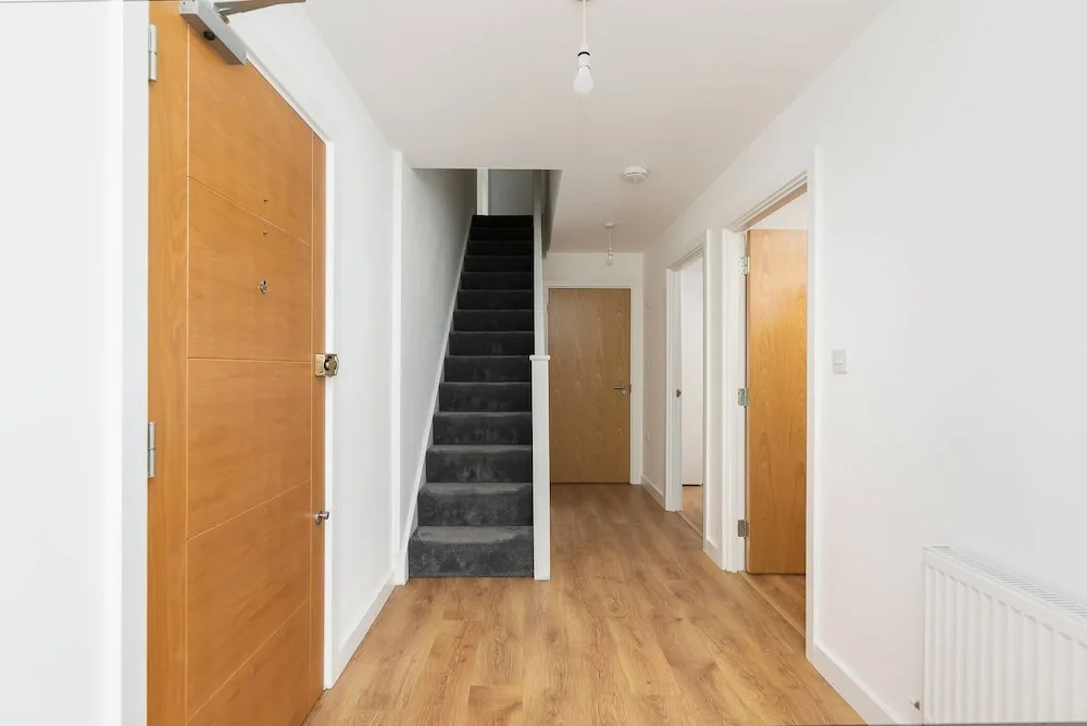 Skyvillion - Huge 4bed Apartment Wbalcony - Parking