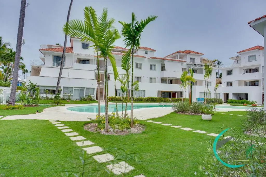 Deluxe E2, 2 Br, Sea View, Pool, Roof Terrace
