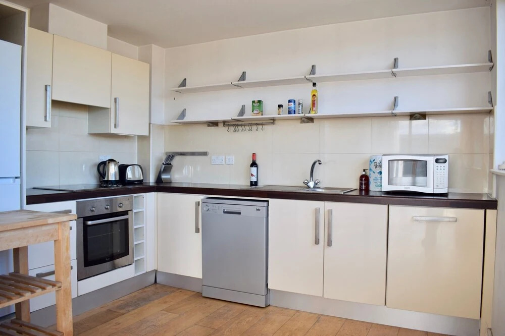 Central Apartment Along the River Liffey
