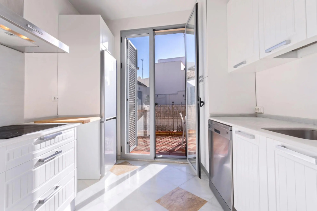 Stunning apartment 3BD with terrace in Santa Cruz. Abades Terrace II