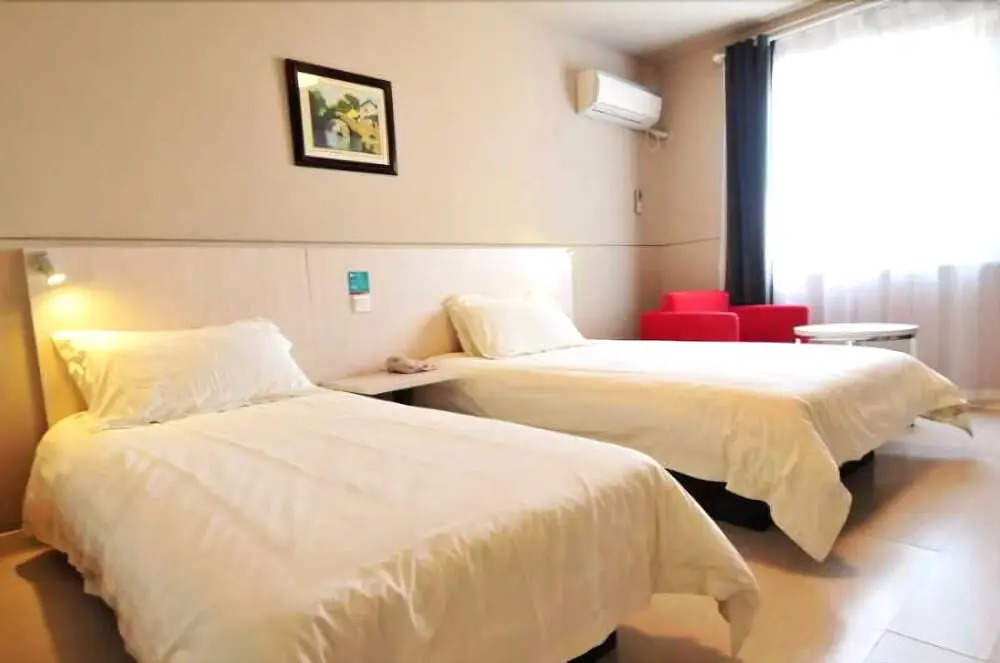 Jinjiang Inn Ningbo Tianyi Square East Zhongshan Road Branch