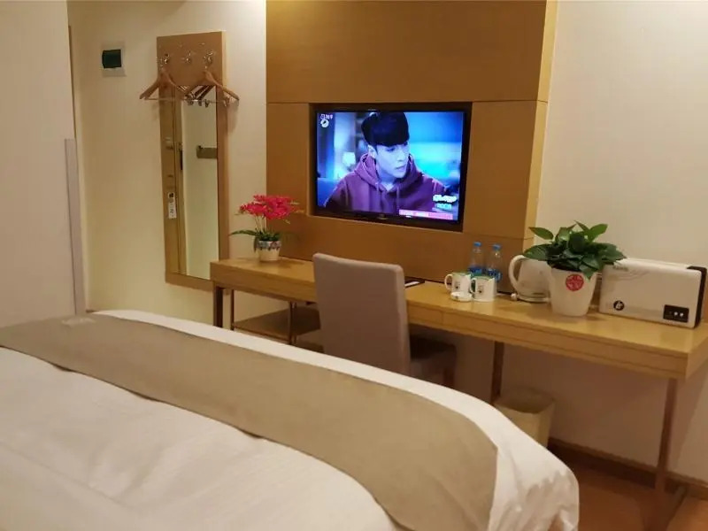 GreenTree Inn Tianjin Hexi District Binshui Avenue Tumor Hospital Express Hotel