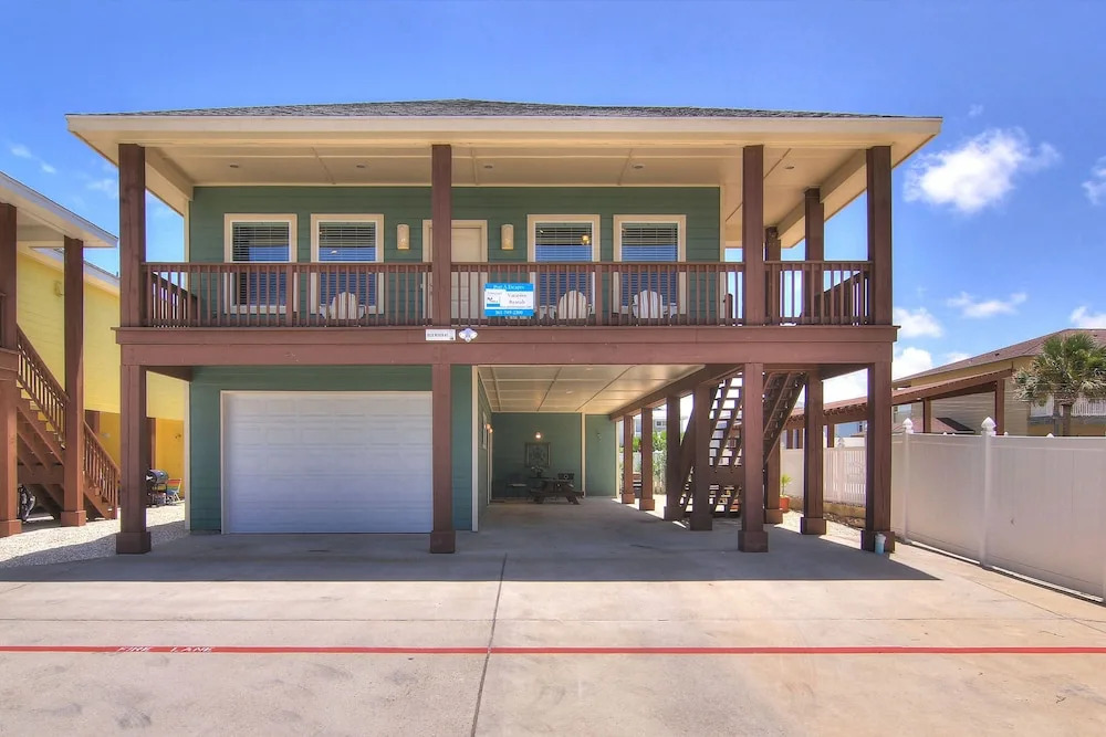 Mi Casa' Tu Casa' Bh1900 4 Bedrooms 4 Bathrooms Home