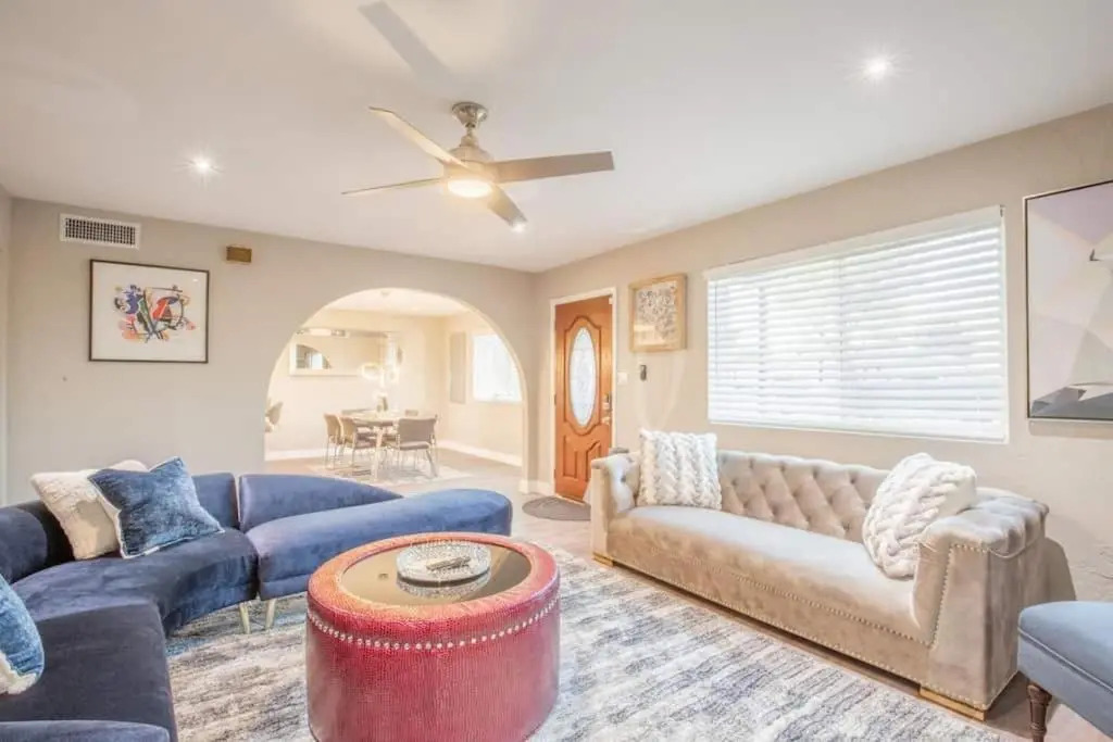 Modern Tempe Gem w Sparkling Pool and Game Room