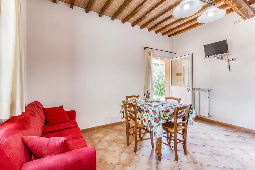 Grano Apt With Pool Near Volterra