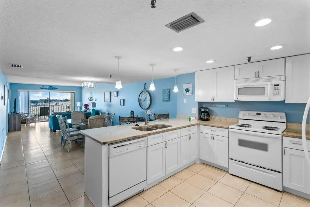 403 Beach Place Condos