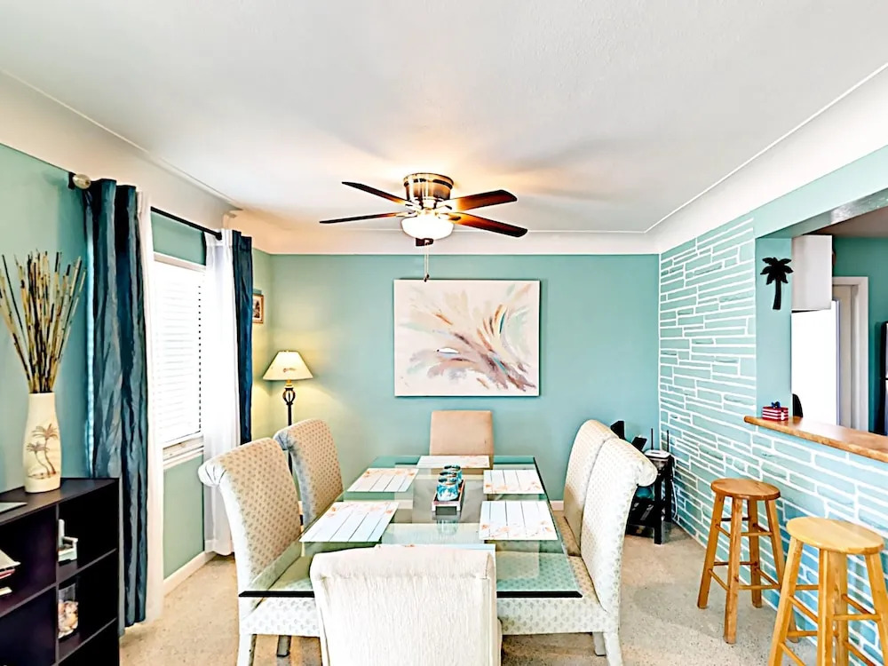 210 Fairweather Lane Home 2 Bedrooms 1 Bathroom Home
