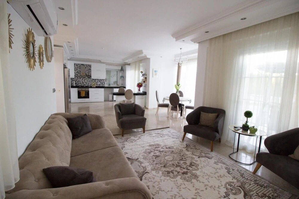 Villa Helios 1 by Elm