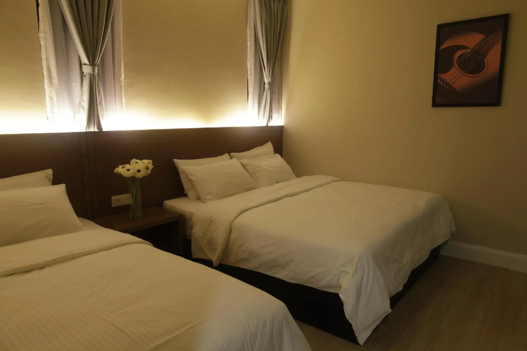I am Jazz Hotel