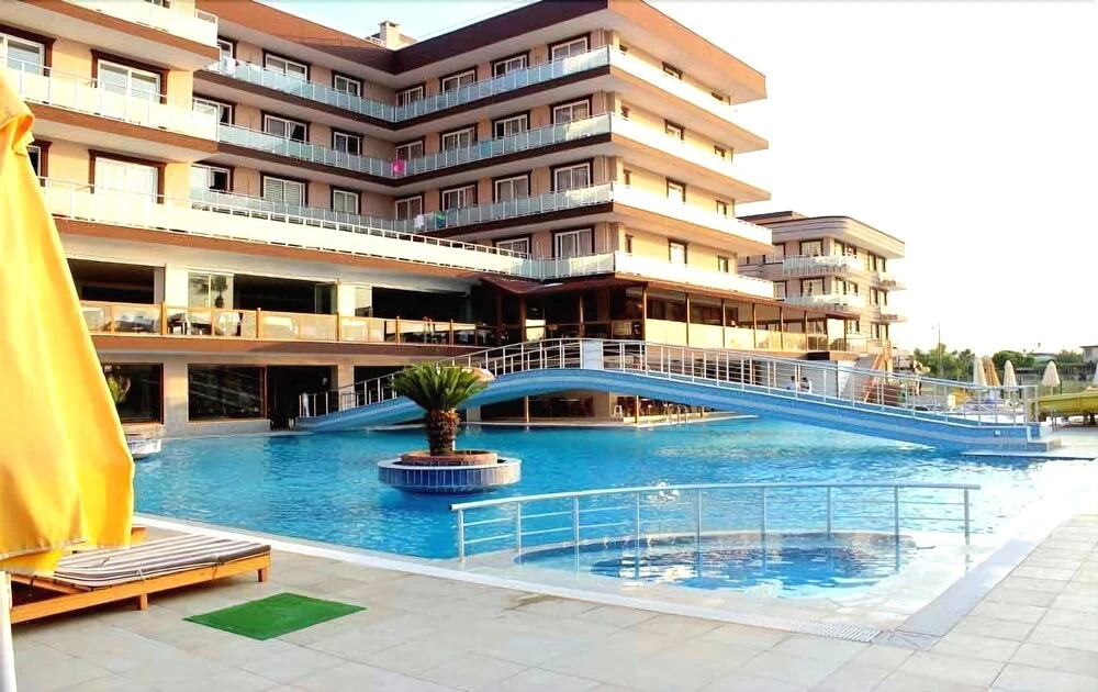 Club Casmin Hotel