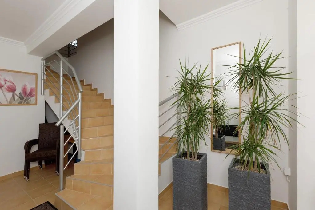 Andi Apartman