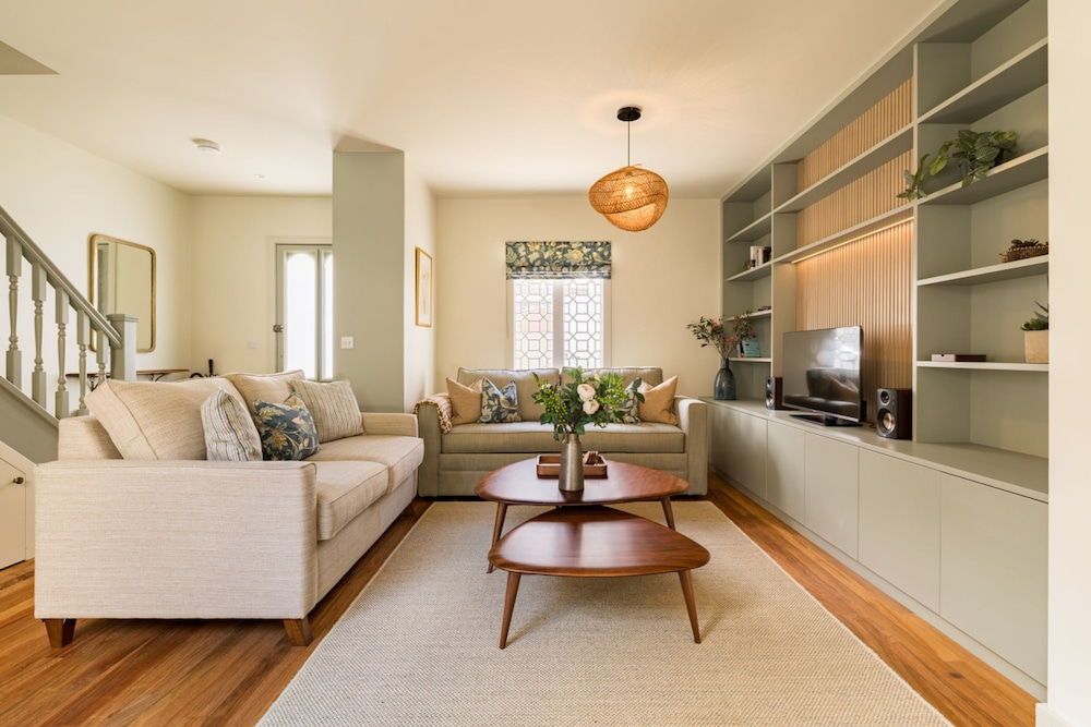 Your Place - 2 Bedroom Mews House in Notting Hill