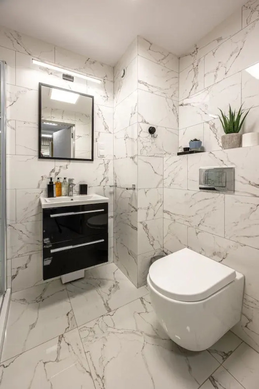 RentPlanet - Apartament Słonimskiego II