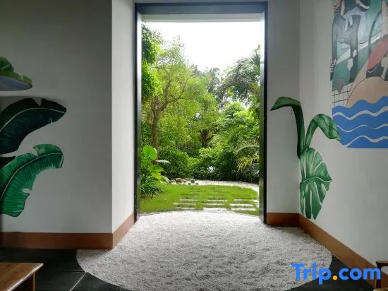 Tianxiaxi Seaview Hotel Apartment (Beihai Yintan)