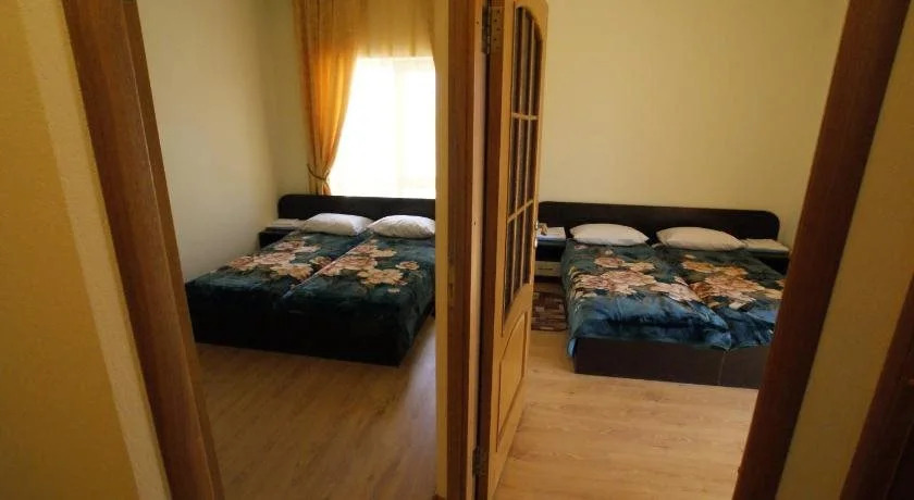 Divnyy Guest House