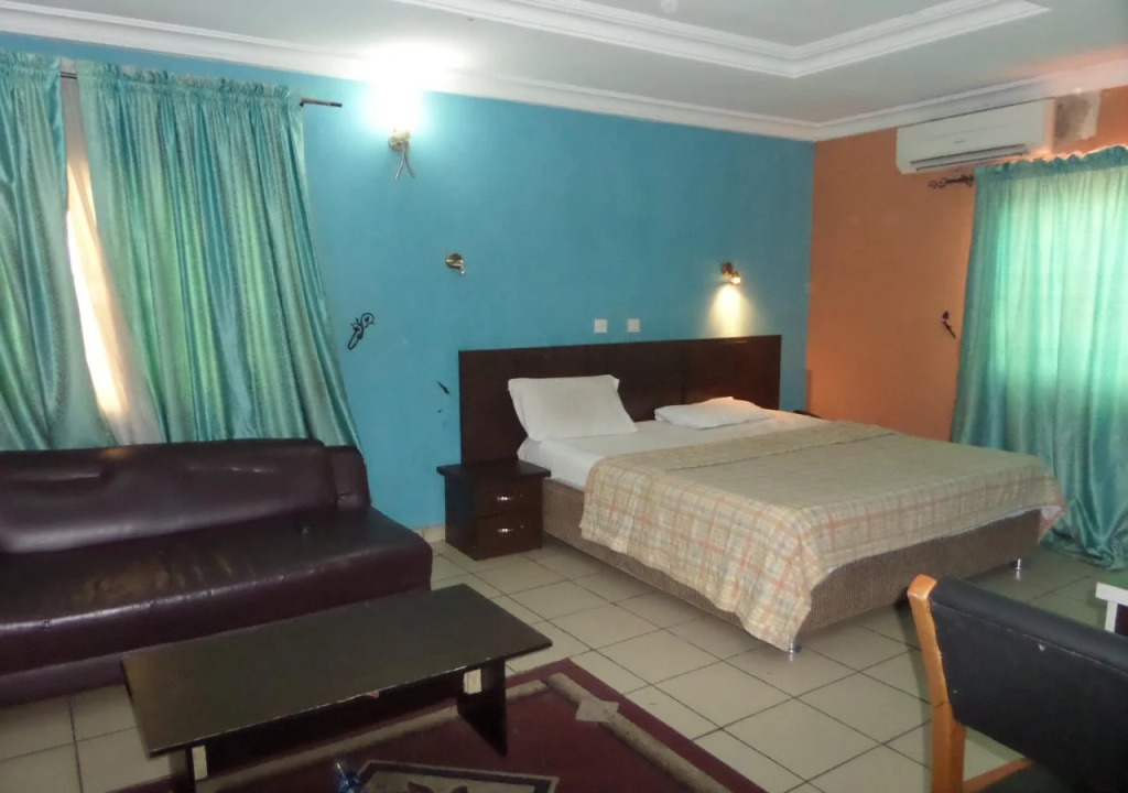 Next Level Hotel